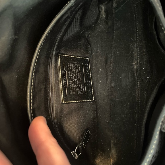 Coach Vtg Soho Flap Y2K Signature C Canvas Shoulder Bag Buckle - Picture 16 of 17